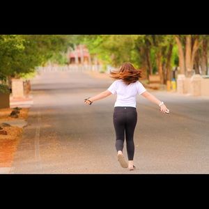 Meet your Posher, Cierra